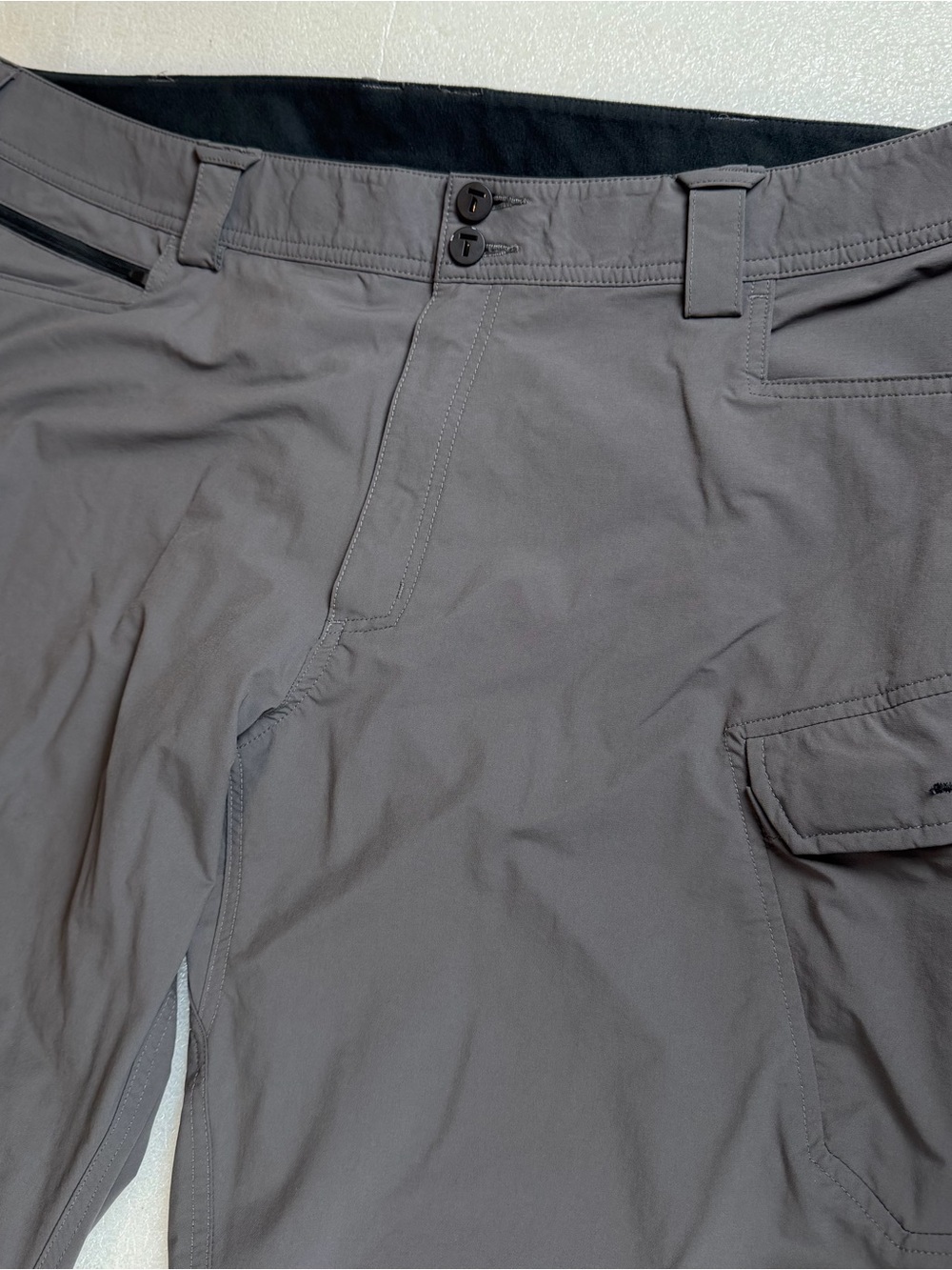 Truewerk Pants Mens 42x32 Gray T1 Werkpant Stretch Cargo Workwear Tech Hiking